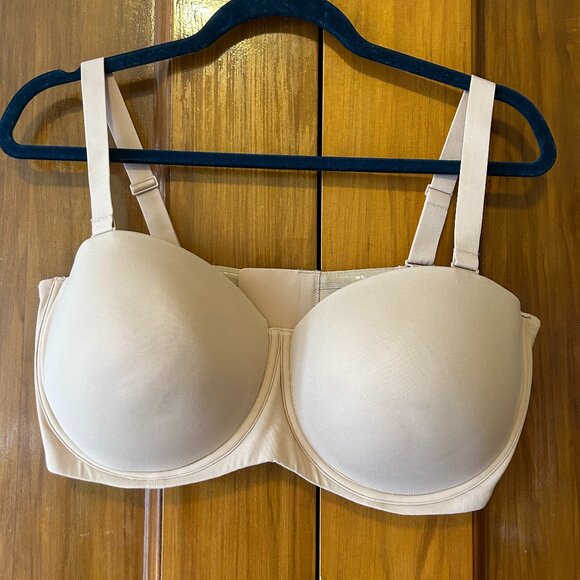 SKIMS Fits Everybody Nude Strapless Bra - Picture 1 of 3